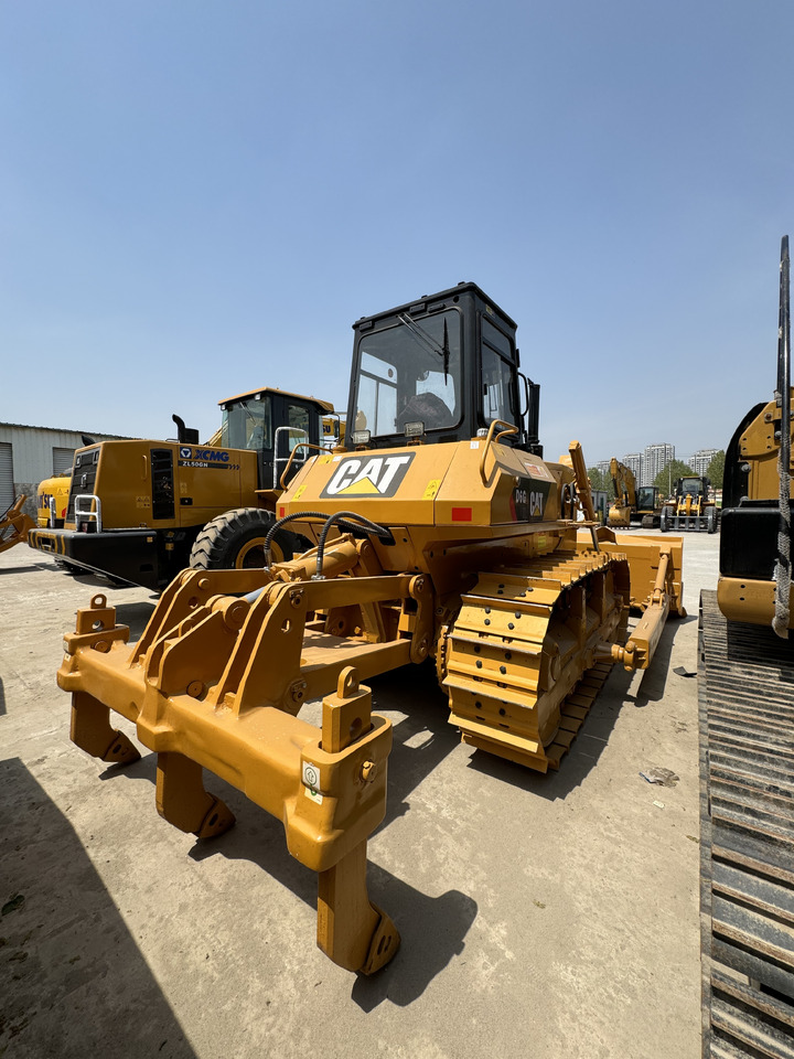 CAT D6G D7G D8T - Бульдозер: фото 2 CAT D6G D7G D8T - Бульдозер: фото 2