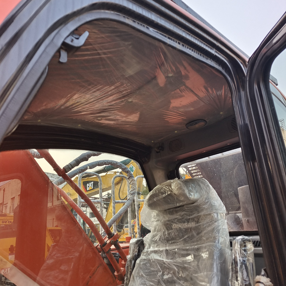 DOOSAN DX300 LC-9C DX 300 LCA DX340 DX225 - Гусеничный экскаватор: фото 3 DOOSAN DX300 LC-9C DX 300 LCA DX340 DX225 - Гусеничный экскаватор: фото 3