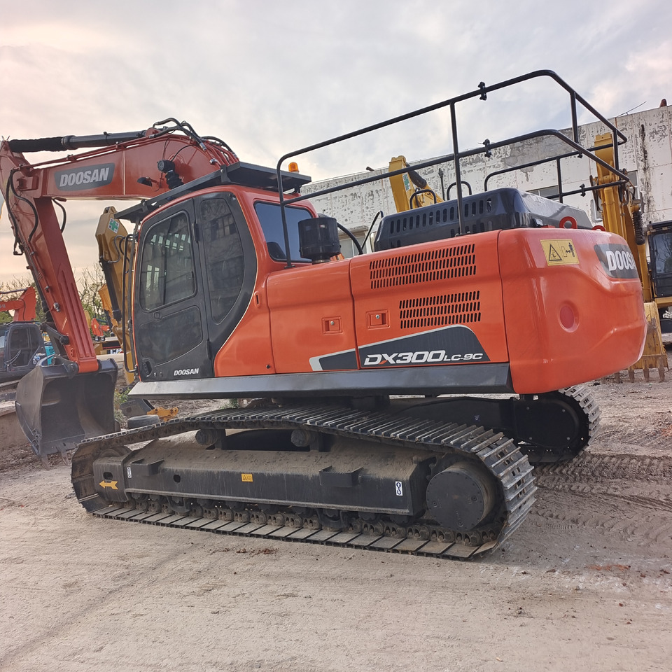 DOOSAN DX300 LC-9C DX300 LCA DX 340 LC-9C DX340 LCA - Гусеничный экскаватор: фото 1 DOOSAN DX300 LC-9C DX300 LCA DX 340 LC-9C DX340 LCA - Гусеничный экскаватор: фото 1