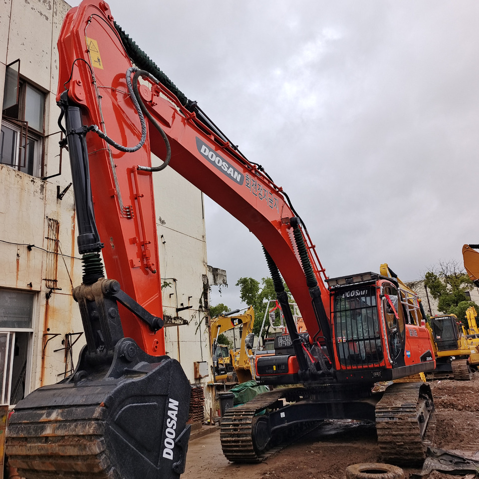 DOOSAN DX340LC-9C DX 340 LCA - Гусеничный экскаватор: фото 3 DOOSAN DX340LC-9C DX 340 LCA - Гусеничный экскаватор: фото 3