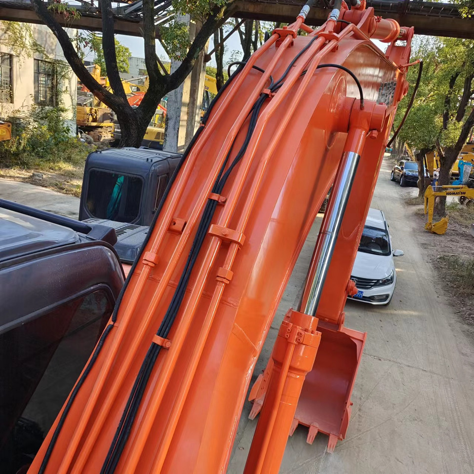 HITACHI ZX 200 ZX200-3 ZAXIS 200 - 3 G - Гусеничный экскаватор: фото 2 HITACHI ZX 200 ZX200-3 ZAXIS 200 - 3 G - Гусеничный экскаватор: фото 2