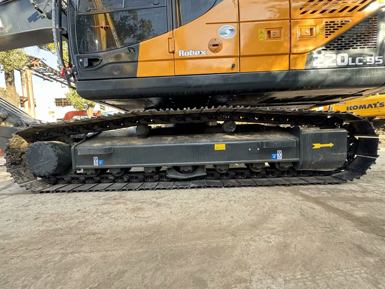 HYUNDAI 220LC-9S 220LC-9T - Гусеничный экскаватор: фото 4 HYUNDAI 220LC-9S 220LC-9T - Гусеничный экскаватор: фото 4