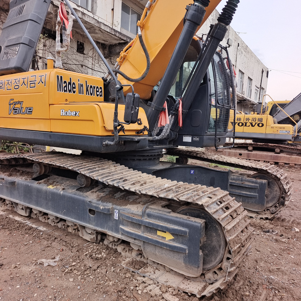 HYUNDAI 305LC-9S - Гусеничный экскаватор: фото 3 HYUNDAI 305LC-9S - Гусеничный экскаватор: фото 3