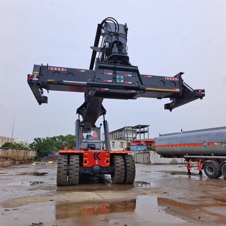 KALMAR DRF 450 45 TON REACH STACKER - Ричстакер: фото 2 KALMAR DRF 450 45 TON REACH STACKER - Ричстакер: фото 2