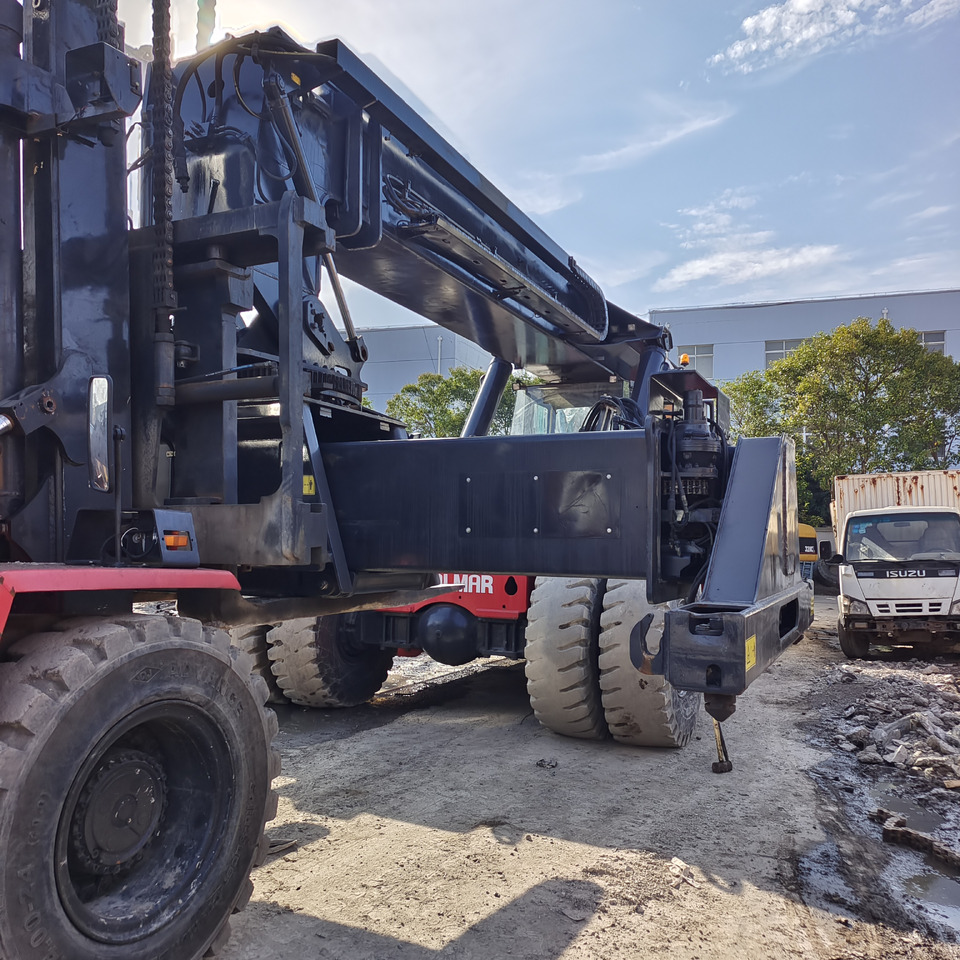 KALMAR DRT450 45 TON REACH STACKER DRF450 DRU DRD 450 - Ричстакер: фото 3 KALMAR DRT450 45 TON REACH STACKER DRF450 DRU DRD 450 - Ричстакер: фото 3