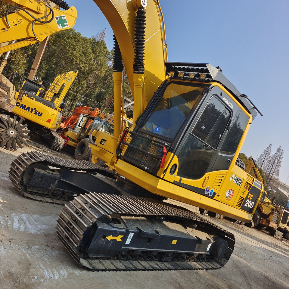 Гусеничный экскаватор KOMATSU PC200-8 PC 200 - 8N1: фото 9