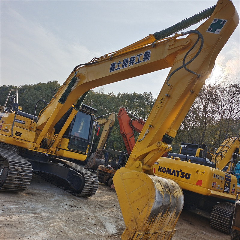 Гусеничный экскаватор KOMATSU PC220-8N1 PC220: фото 15