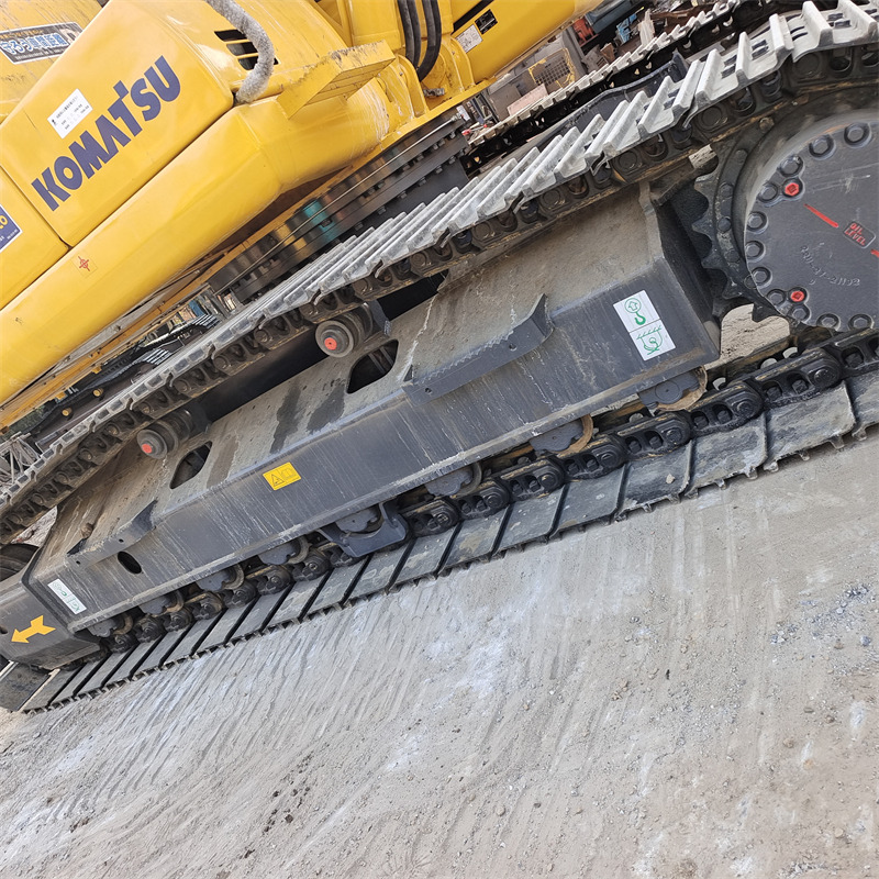 Гусеничный экскаватор KOMATSU PC220-8N1 PC220: фото 16