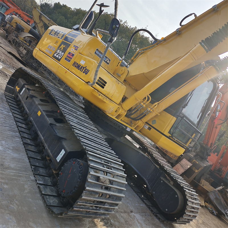 Гусеничный экскаватор KOMATSU PC220-8N1 PC220: фото 9