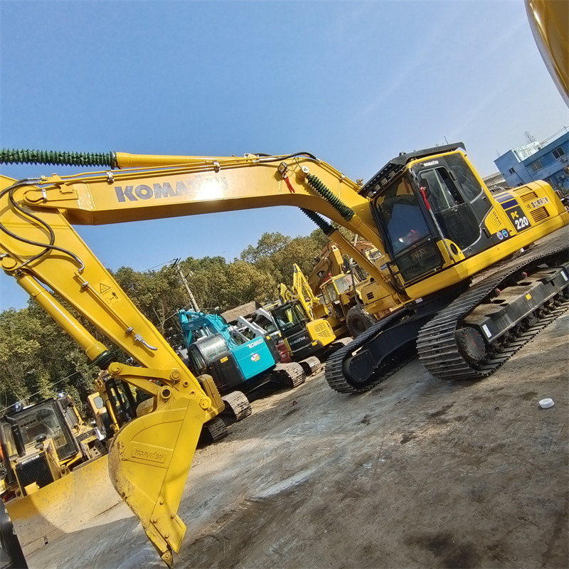 Гусеничный экскаватор KOMATSU PC220 PC 220 - 8 PC 220-8 22 TON EXCAVATOR DIGGER: фото 10
