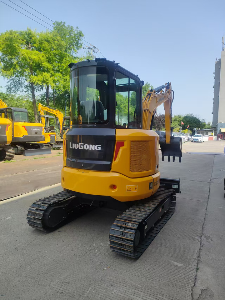 LIUGONG 9035F ZTSG4 BRAND NEW 3.8 TON 3 TON 4 TON MINI DIGGER - Мини-экскаватор: фото 3 LIUGONG 9035F ZTSG4 BRAND NEW 3.8 TON 3 TON 4 TON MINI DIGGER - Мини-экскаватор: фото 3