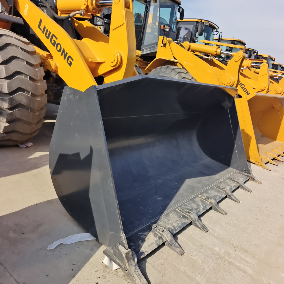 Колёсный погрузчик LIUGONG CLG 856H Clg862 6 Tons Front Wheel Loader Clg862h 856h Loaders with Good Condition Cheap Price for Sale: фото 10