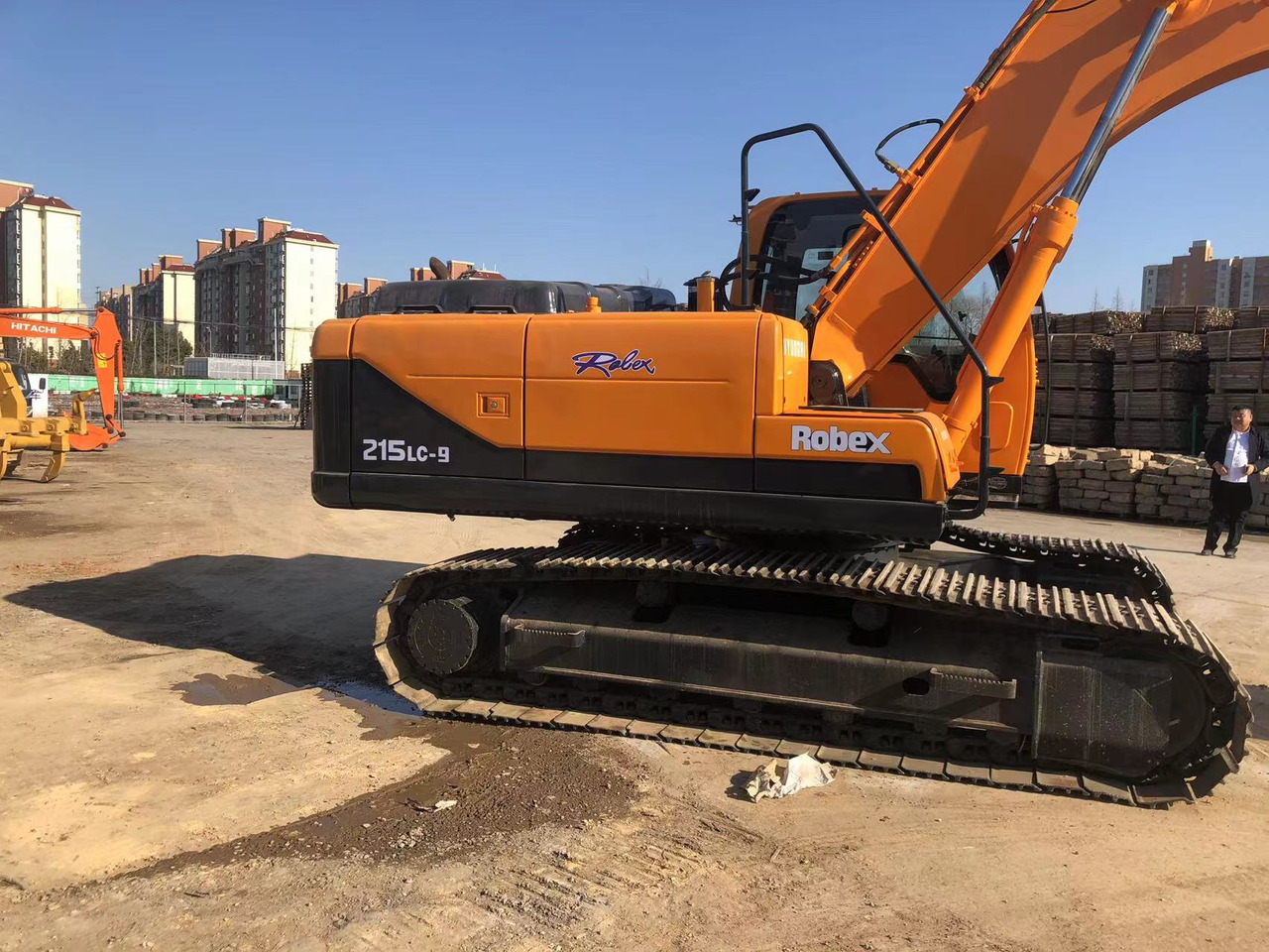 Hyun R 215-9 ROBEX 215 - 9 - Гусеничный экскаватор: фото 5 Hyun R 215-9 ROBEX 215 - 9 - Гусеничный экскаватор: фото 5