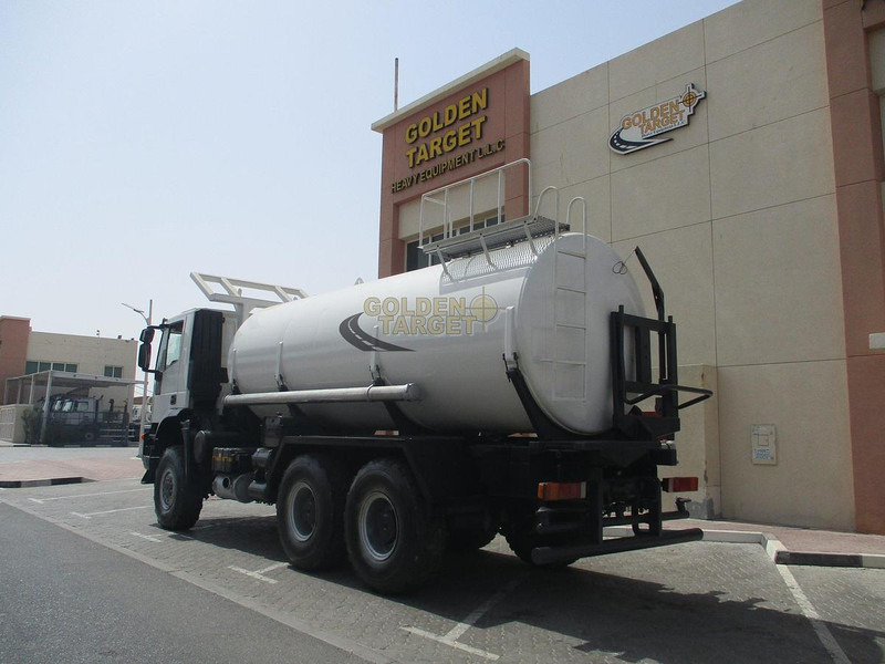 Iveco TRAKKER 380 - Грузовик-цистерна: фото 4 Iveco TRAKKER 380 - Грузовик-цистерна: фото 4