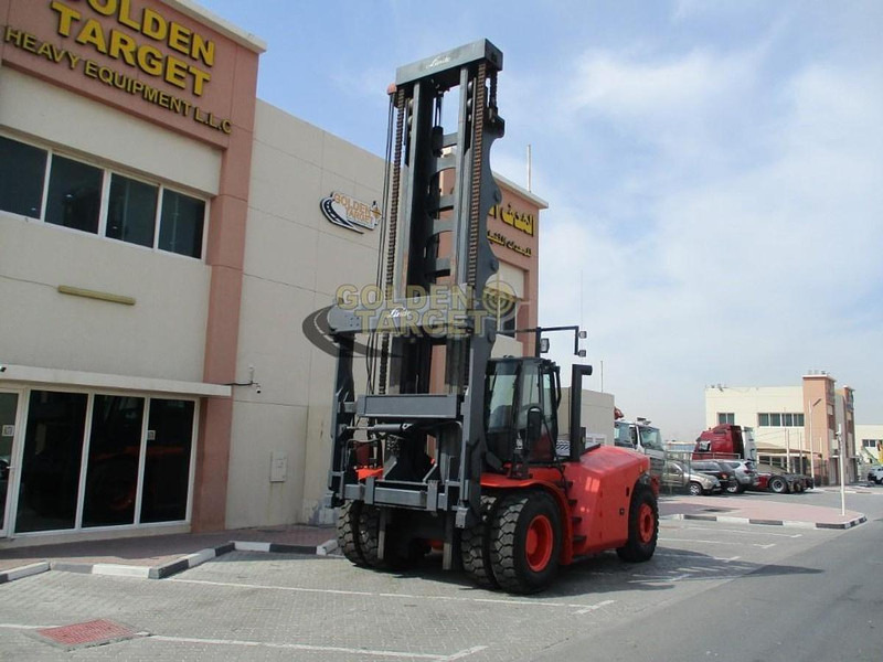 Linde - Контейнерный погрузчик: фото 2 Linde - Контейнерный погрузчик: фото 2