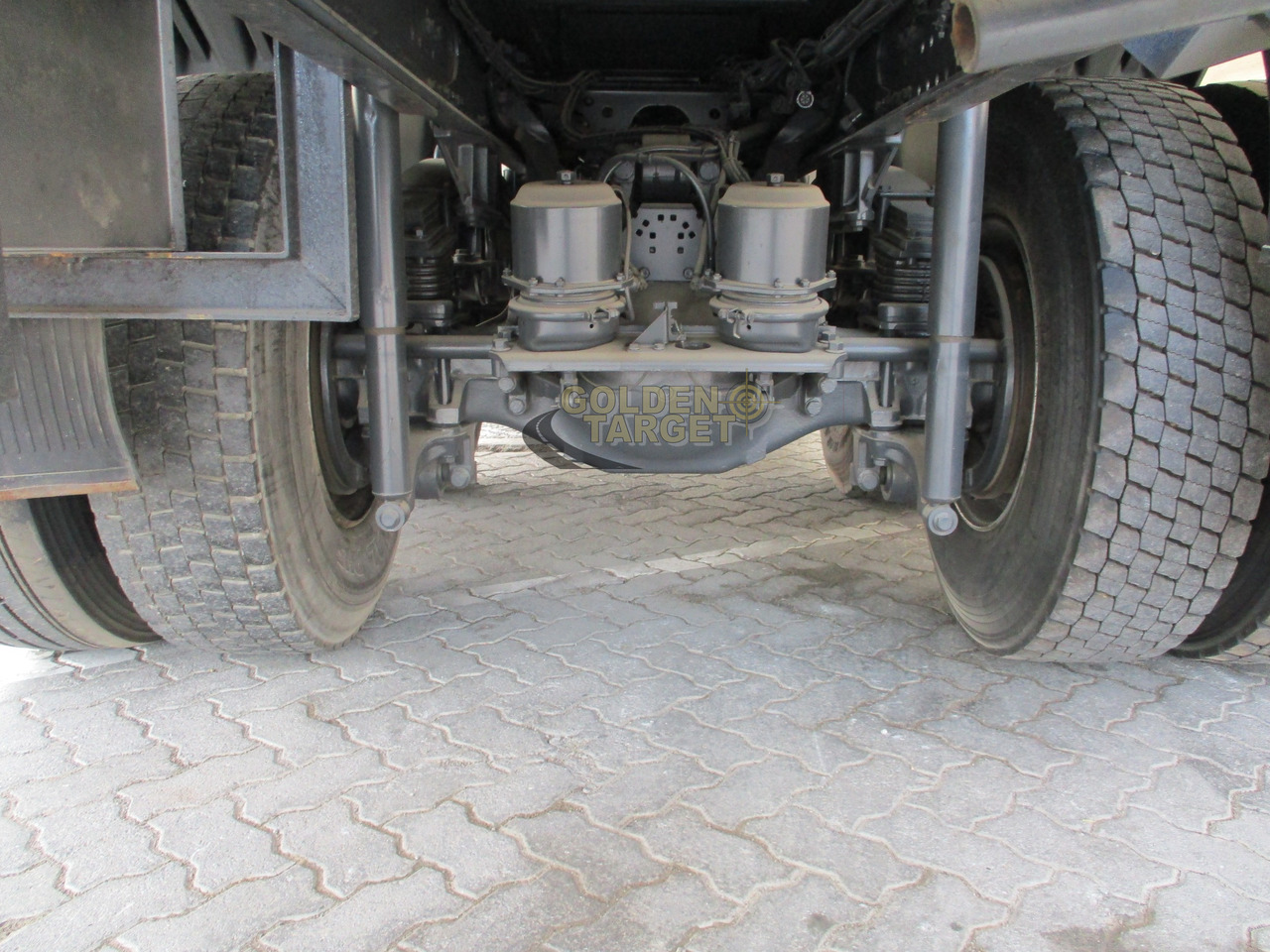 MERCEDES-BENZ ACTROS 3354 6x6 Chassis Truck в лизинг MERCEDES-BENZ ACTROS 3354 6x6 Chassis Truck: фото 7