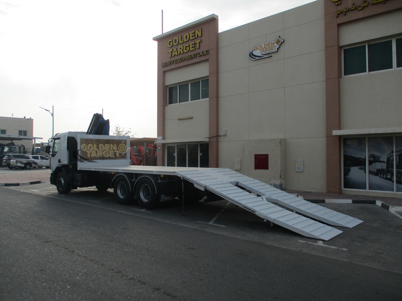 Автоманипулятор RENAULT Kerax 380 6×4 Crane Truck: фото 9 Автоманипулятор RENAULT Kerax 380 6×4 Crane Truck: фото 9