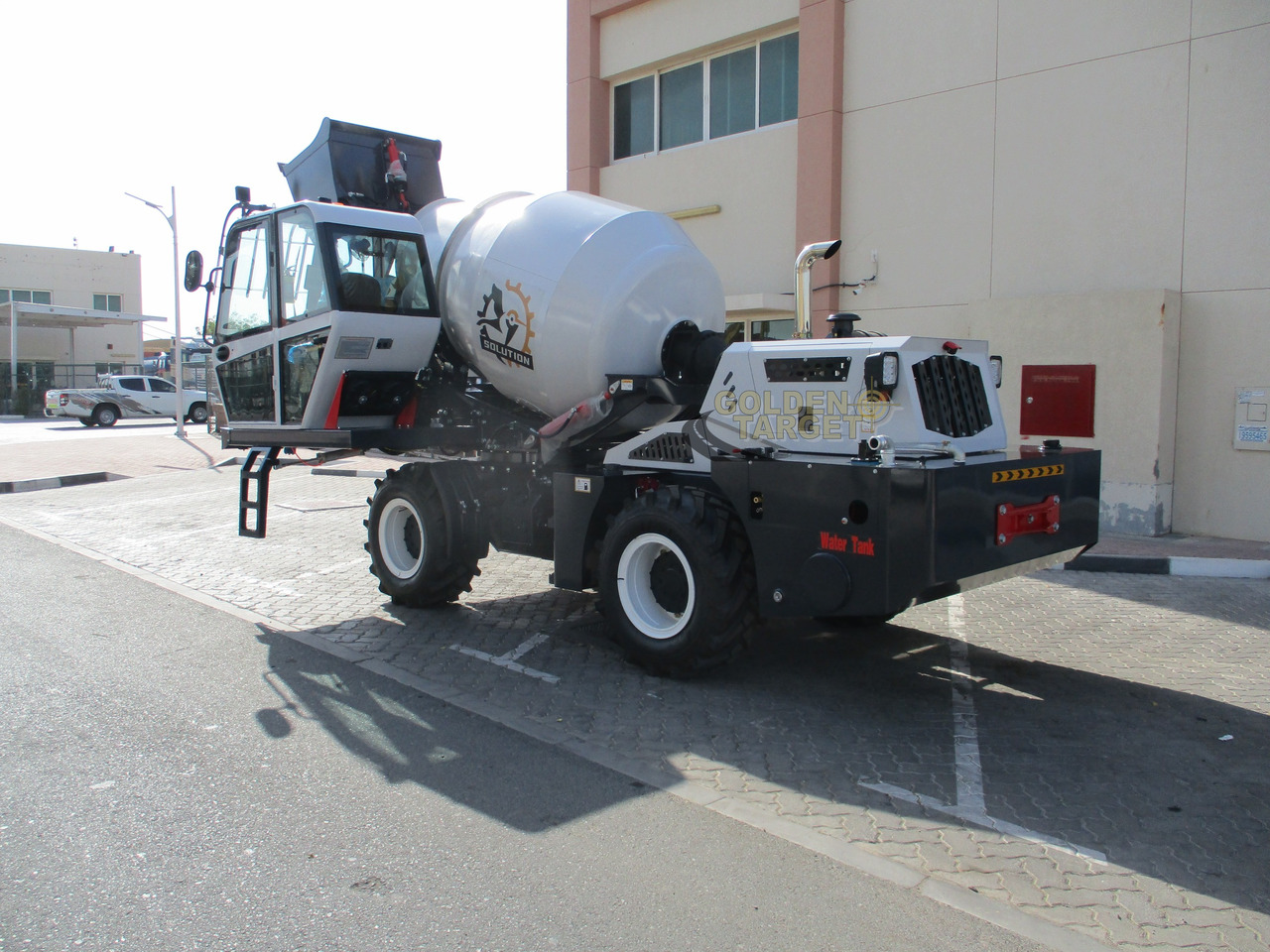 Solution H25 Self Loading Mixer - Автобетоносмеситель: фото 4 Solution H25 Self Loading Mixer - Автобетоносмеситель: фото 4