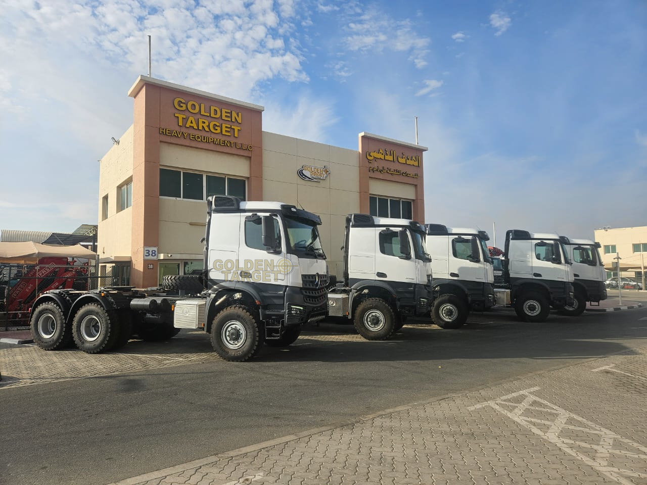 Тягач Mercedes-Benz Arocs 3342 6x6 Head Truck: фото 13 Тягач Mercedes-Benz Arocs 3342 6x6 Head Truck: фото 13