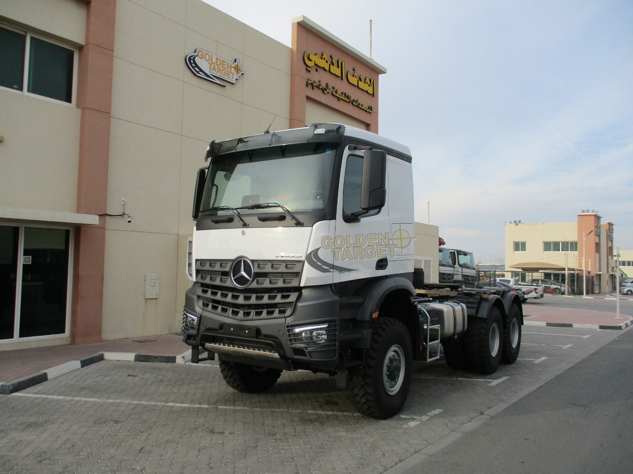 Mercedes-Benz Arocs 3342 6x6 Head Truck - Тягач: фото 2 Mercedes-Benz Arocs 3342 6x6 Head Truck - Тягач: фото 2