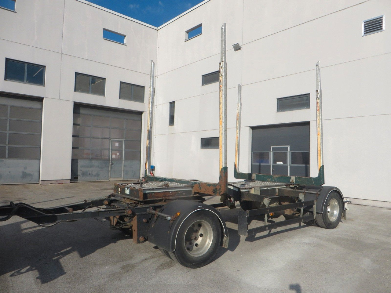 Schwarzmüller timber trailer - Прицеп лесовоз: фото 1 Schwarzmüller timber trailer - Прицеп лесовоз: фото 1