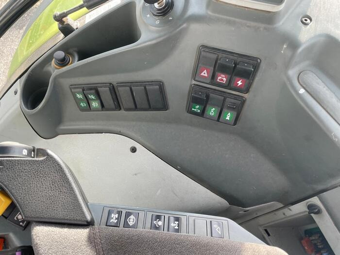 Claas Arion 650 - Трактор: фото 5 Claas Arion 650 - Трактор: фото 5