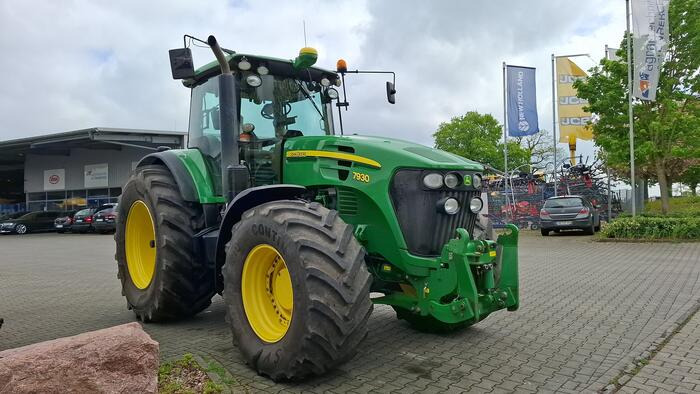 John Deere 7930 - Трактор: фото 2 John Deere 7930 - Трактор: фото 2