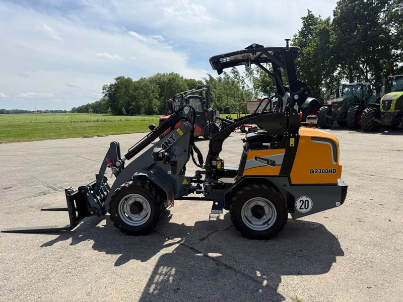 Giant 2300 HD NIEUW Shovel! Giant Kubota - Колёсный погрузчик: фото 3 Giant 2300 HD NIEUW Shovel! Giant Kubota - Колёсный погрузчик: фото 3