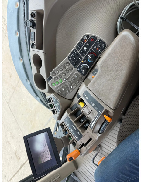 Трактор John Deere 7230R AP Trekker R serie 7230: фото 6