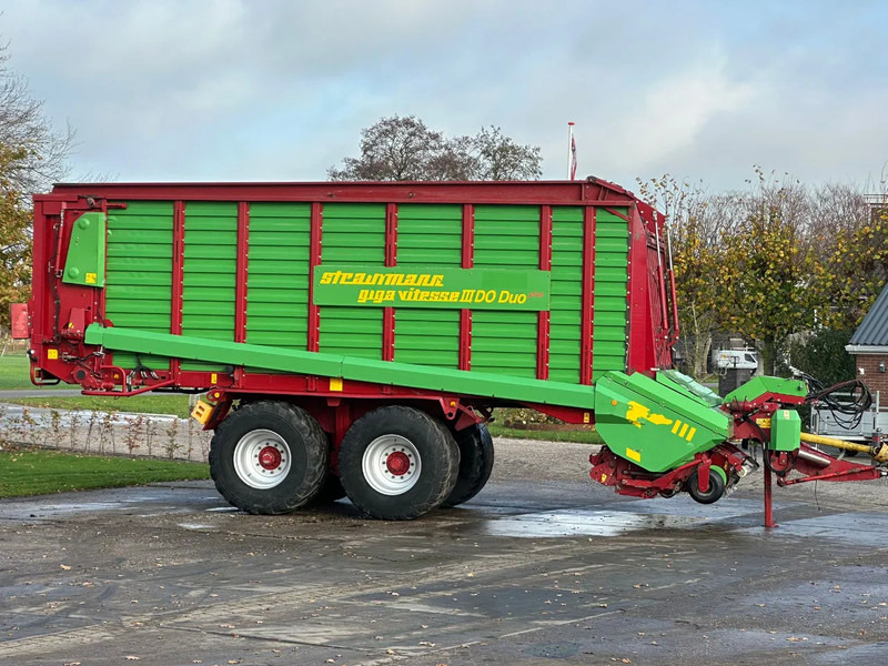 Strautmann Giga Vitesse III 3 Ladewagen Opraapwagen - Сельскохозяйственная техника: фото 1 Strautmann Giga Vitesse III 3 Ladewagen Opraapwagen - Сельскохозяйственная техника: фото 1