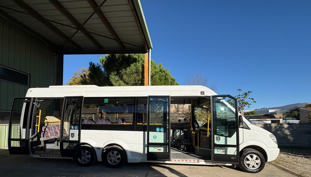 MERCEDES-BENZ MERCEDES SPRINTER CITY 77 - Городской автобус: фото 5 MERCEDES-BENZ MERCEDES SPRINTER CITY 77 - Городской автобус: фото 5