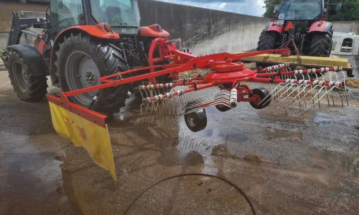 SIP 350 T rive - Сеноворошилка: фото 1 SIP 350 T rive - Сеноворошилка: фото 1