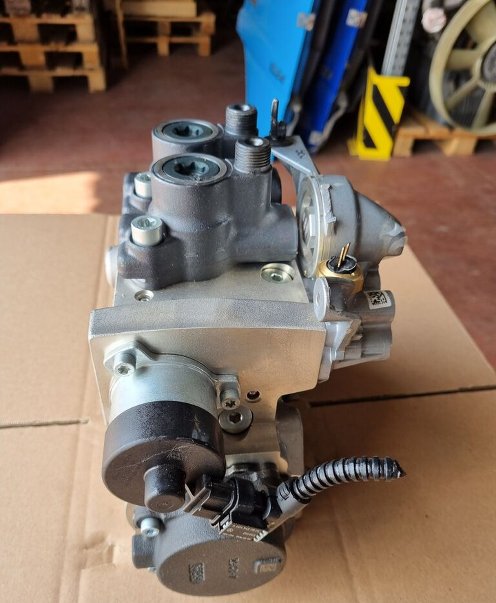 Bosch A4710901050 0445020321 Mercedes-Benz ACTROS MP4 EURO 6 - Топливный насос для Грузовиков: фото 3 Bosch A4710901050 0445020321 Mercedes-Benz ACTROS MP4 EURO 6 - Топливный насос для Грузовиков: фото 3