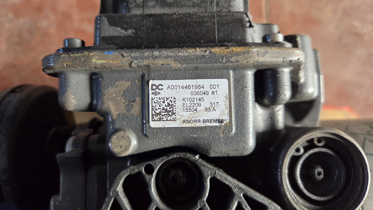 KNORR-BREMSE CONTROL UNIT EAPU K 102145 - Блок управления для Грузовиков: фото 4 KNORR-BREMSE CONTROL UNIT EAPU K 102145 - Блок управления для Грузовиков: фото 4