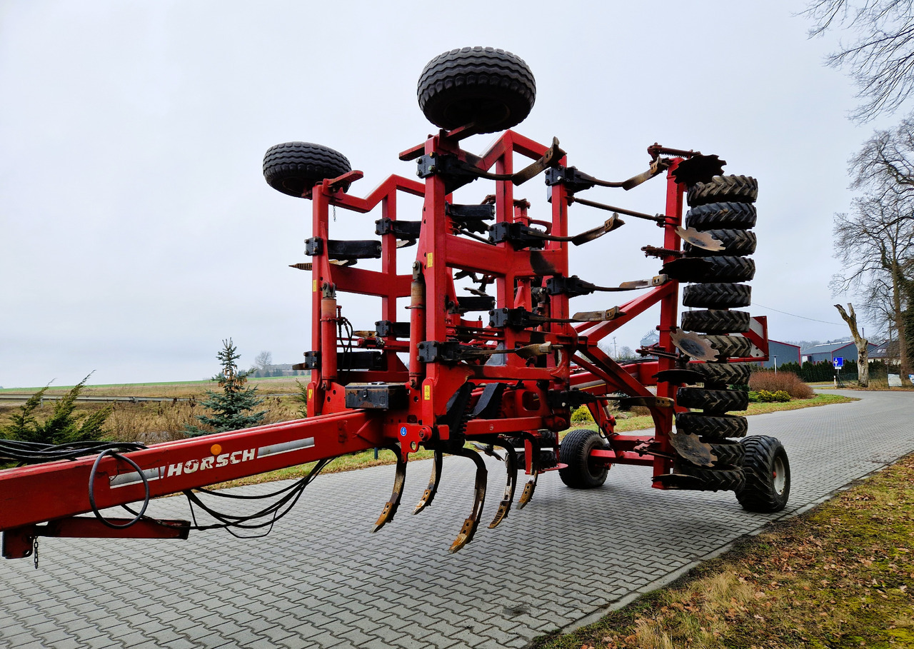 HORSCH Terrano 6 FX - Техника для обработки почвы: фото 1 HORSCH Terrano 6 FX - Техника для обработки почвы: фото 1
