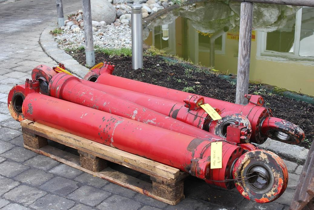 Atlas 1704 LC - Гидравлический цилиндр для Строительной техники: фото 4 Atlas 1704 LC - Гидравлический цилиндр для Строительной техники: фото 4