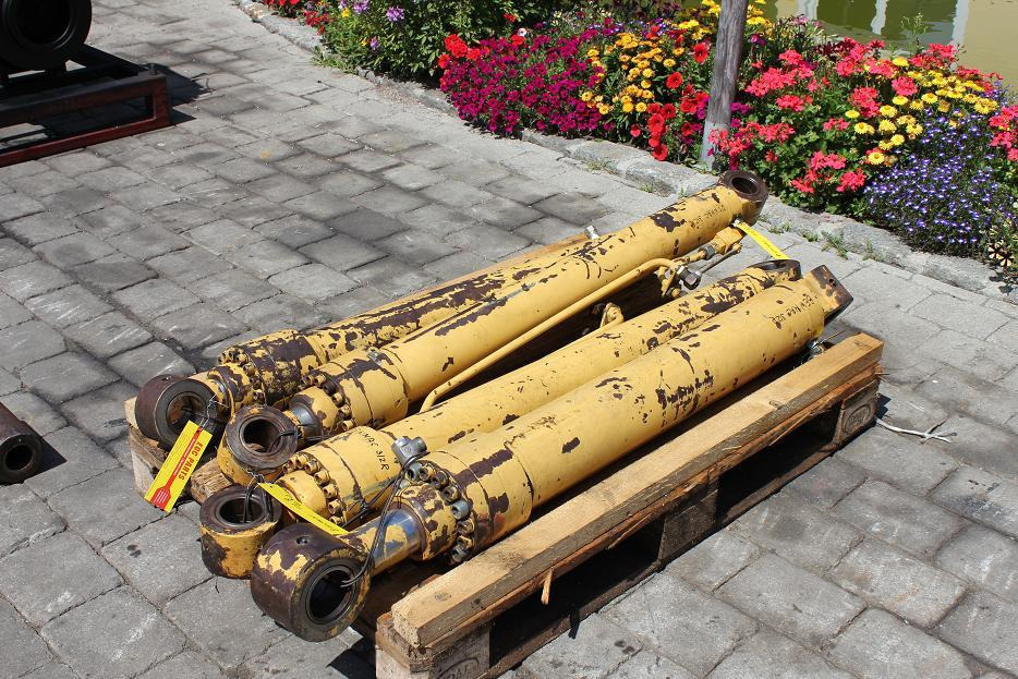 Benmac 3.12R - Гидравлический цилиндр для Строительной техники: фото 1 Benmac 3.12R - Гидравлический цилиндр для Строительной техники: фото 1