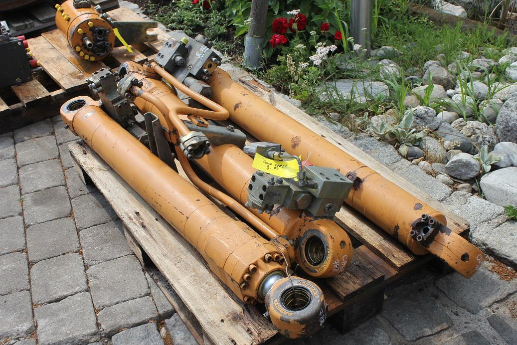 Case 788 LC - Гидравлический цилиндр для Строительной техники: фото 2 Case 788 LC - Гидравлический цилиндр для Строительной техники: фото 2