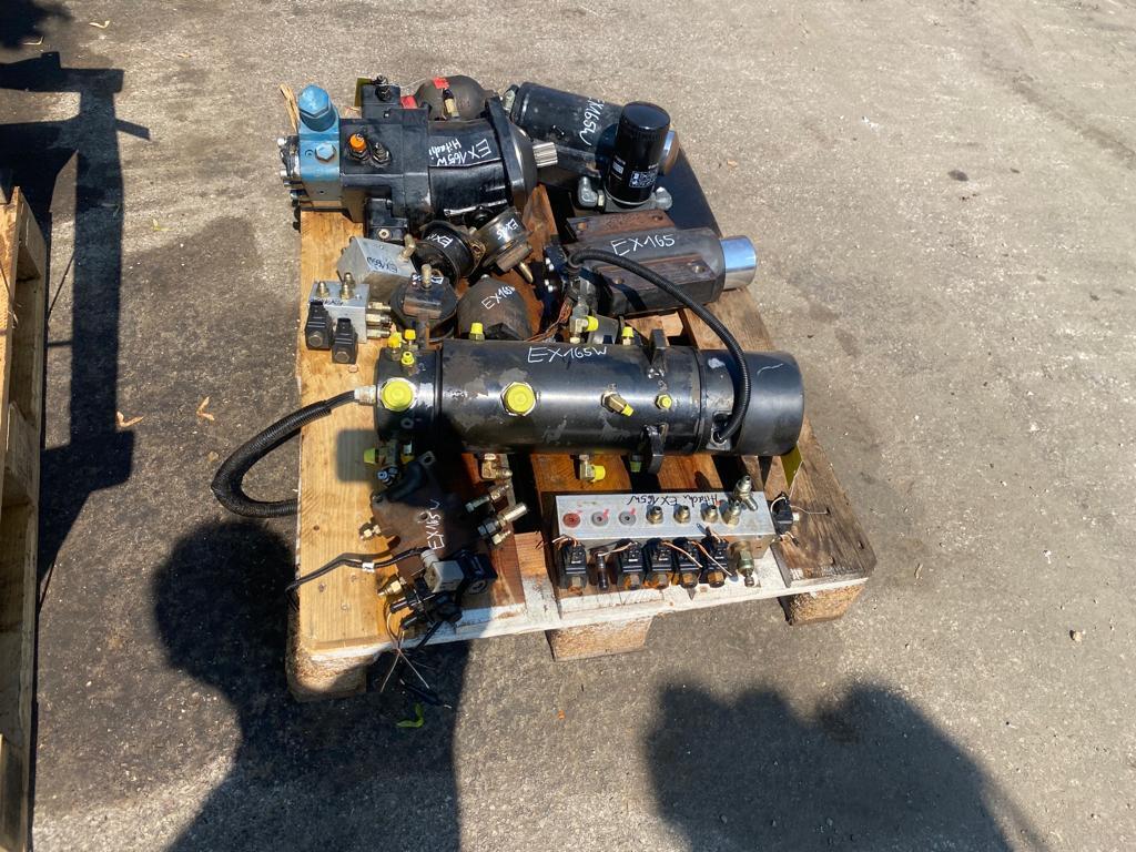 Hitachi EX 165W - Гидравлика для Строительной техники: фото 5 Hitachi EX 165W - Гидравлика для Строительной техники: фото 5