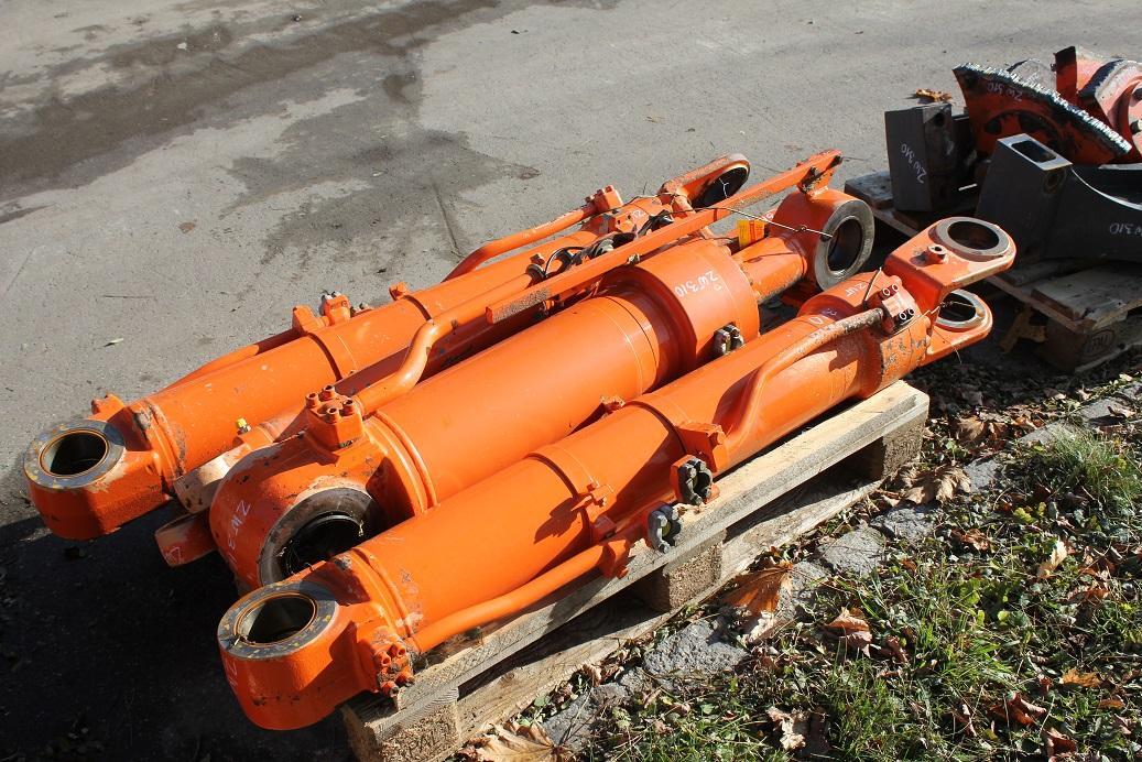 Hitachi ZW 310 - Гидравлический цилиндр для Строительной техники: фото 1 Hitachi ZW 310 - Гидравлический цилиндр для Строительной техники: фото 1