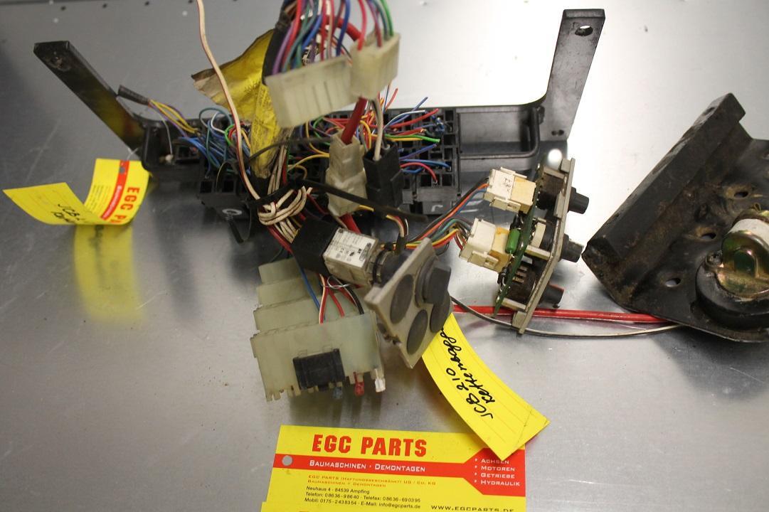 JCB 200, 210 - Приборная панель для Строительной техники: фото 2 JCB 200, 210 - Приборная панель для Строительной техники: фото 2