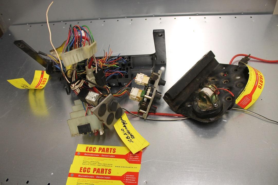 JCB 200, 210 - Приборная панель для Строительной техники: фото 3 JCB 200, 210 - Приборная панель для Строительной техники: фото 3