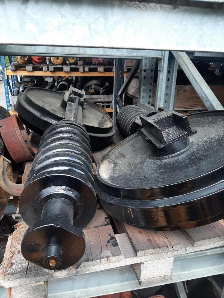 JCB 814 - Запчасти ходовой части для Строительной техники: фото 1 JCB 814 - Запчасти ходовой части для Строительной техники: фото 1