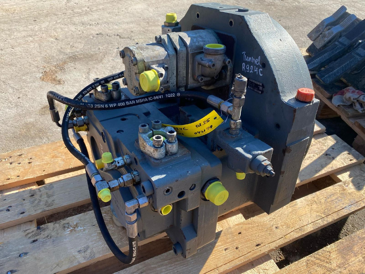 Liebherr DPV O 108 aus LH R924 C LIT - Гидравлический насос для Строительной техники: фото 1 Liebherr DPV O 108 aus LH R924 C LIT - Гидравлический насос для Строительной техники: фото 1