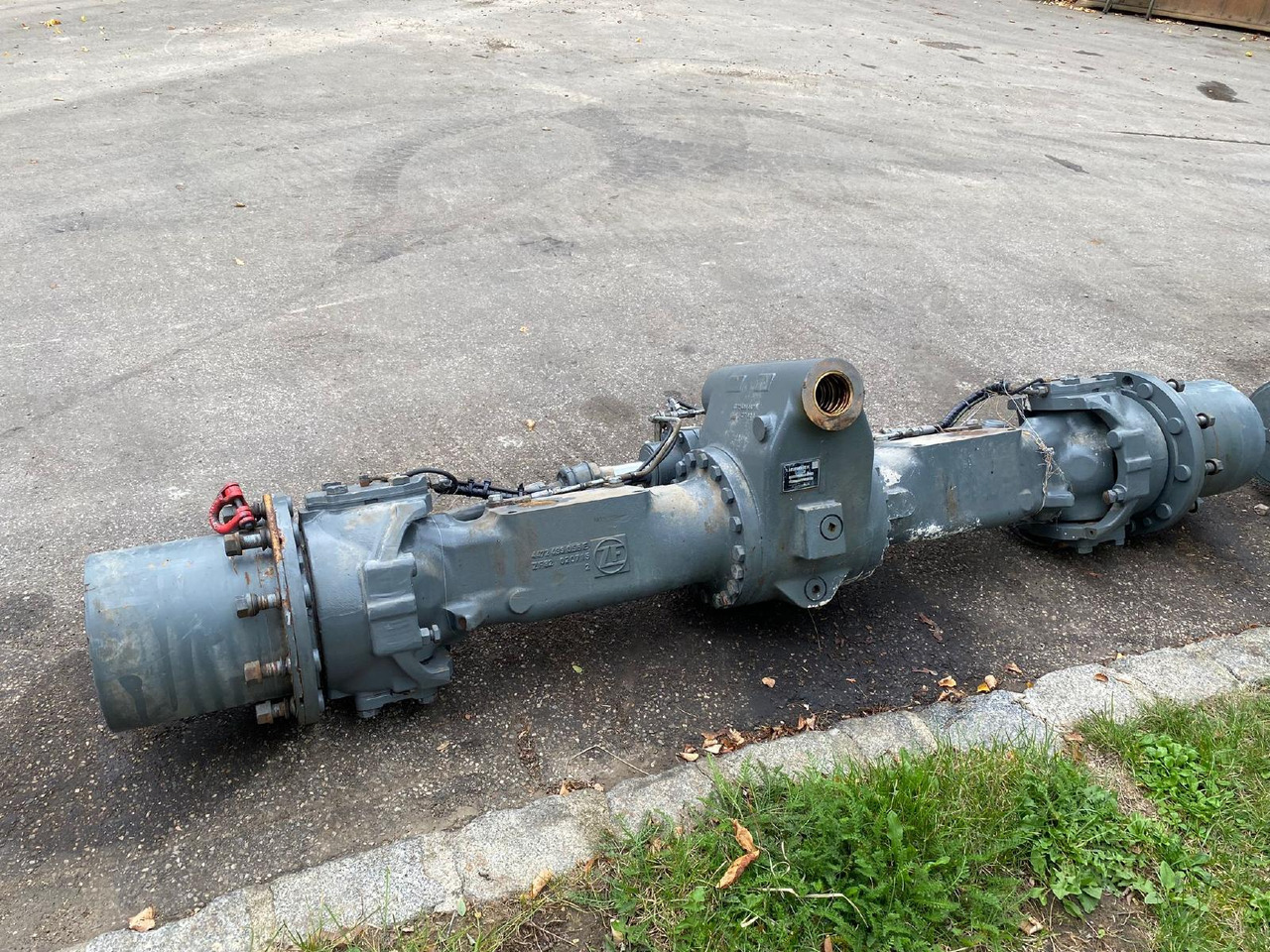 Liebherr MS 3070 MT 3070 aus LH24M LIT - Ось и запчасти для Строительной техники: фото 2 Liebherr MS 3070 MT 3070 aus LH24M LIT - Ось и запчасти для Строительной техники: фото 2