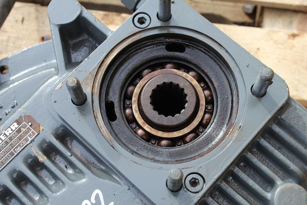 Liebherr PVG 250 aus LR 622 - Гидравлический насос для Строительной техники: фото 5 Liebherr PVG 250 aus LR 622 - Гидравлический насос для Строительной техники: фото 5