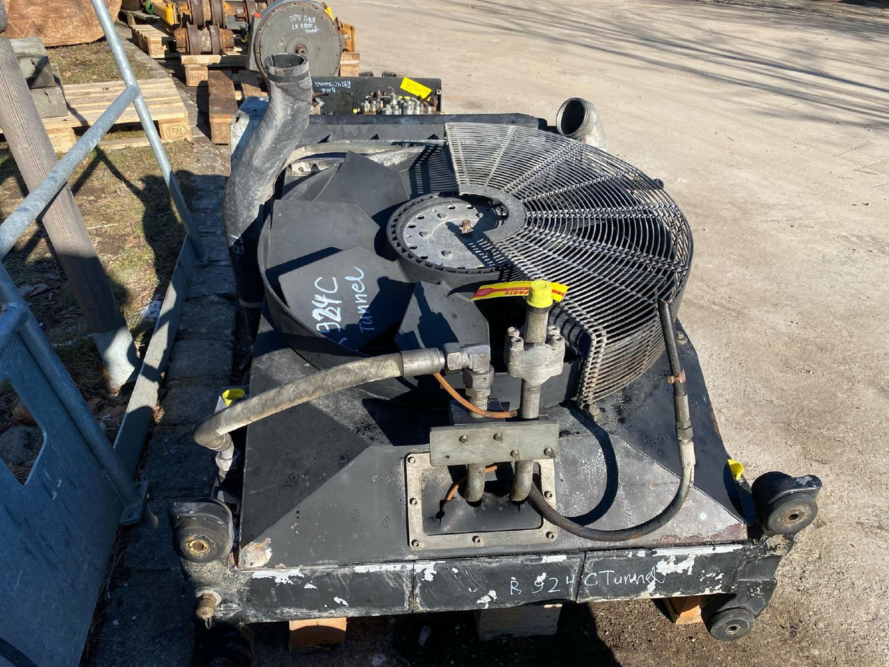 Liebherr R 924 C - Система охлаждения для Строительной техники: фото 1 Liebherr R 924 C - Система охлаждения для Строительной техники: фото 1