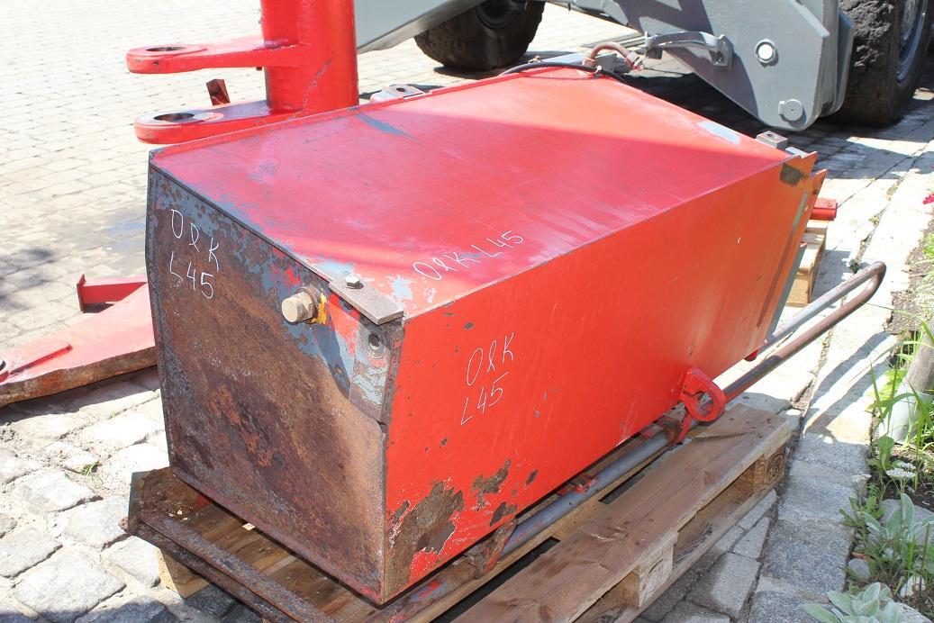 O&K L 45 - Топливный бак для Колёсных погрузчиков: фото 2 O&K L 45 - Топливный бак для Колёсных погрузчиков: фото 2