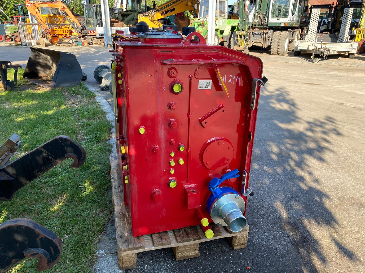 Liebherr LH 24M - Запчасти для Строительной техники: фото 3 Liebherr LH 24M - Запчасти для Строительной техники: фото 3