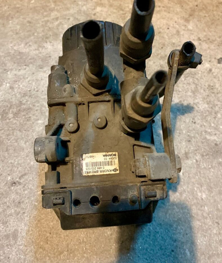 0486203025   Scania R - Тормозной клапан для Грузовиков: фото 2 0486203025   Scania R - Тормозной клапан для Грузовиков: фото 2